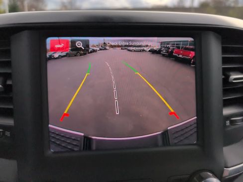 Used 2024 RAM 2500 Big Horn w/ Bed Utility Group image 26