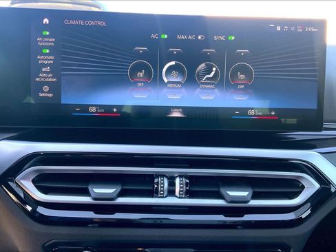 Certified 2023 BMW 330i Sedan image 34