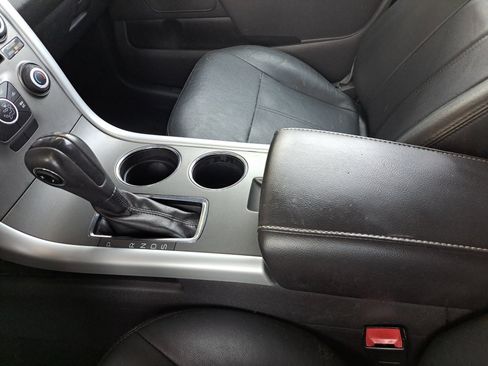 Used 2014 Ford Edge SE w/ Equipment Group 101A AWD/4WD image 33