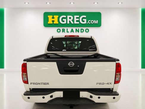 Used 2018 Nissan Frontier PRO-4X AWD/4WD image 8
