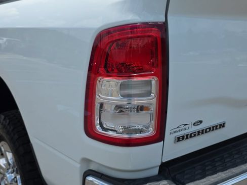 Used 2024 RAM 3500 Big Horn AWD/4WD image 32