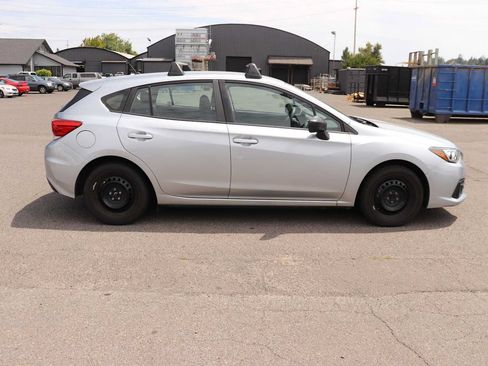 Used 2021 Subaru Impreza 2.0i AWD/4WD image 4