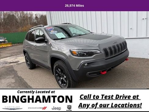 Used 2022 Jeep Cherokee Trailhawk w/ Trailer Tow Group image 2