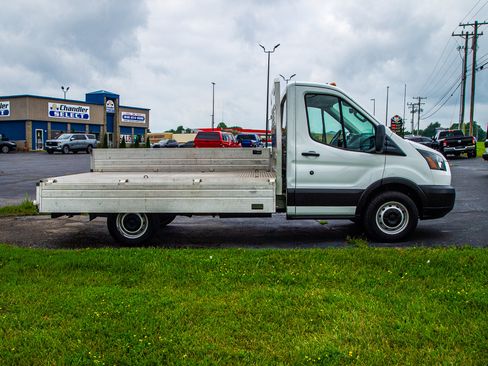 Used 2019 Ford Transit 250 138 RWD image 8