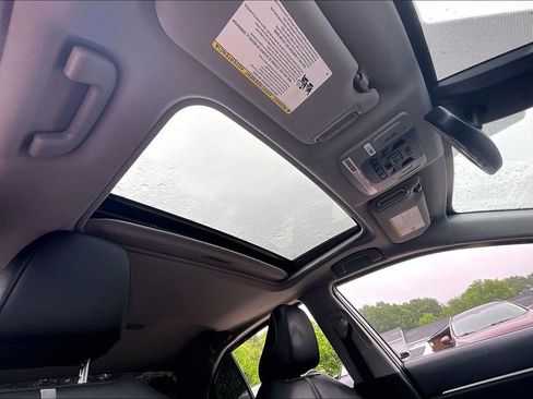 Used 2020 Toyota Camry SE FWD image 27