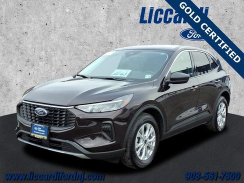 Certified 2023 Ford Escape Active image 3