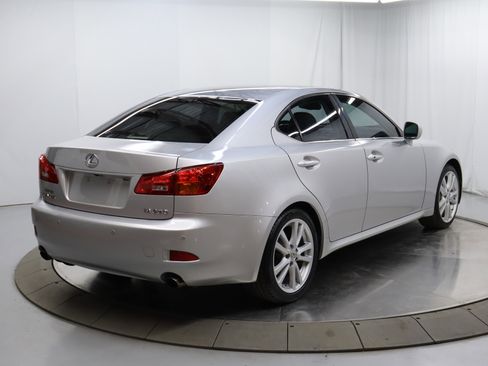Used 2006 Lexus IS 350 image 7