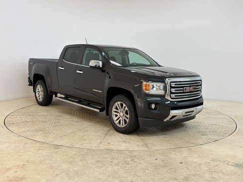 Used 2020 GMC Canyon SLT w/ Driver Alert Package AWD/4WD image 7