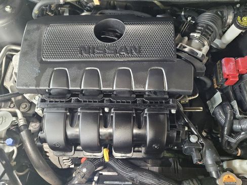 Used 2019 Nissan Sentra SR FWD image 30