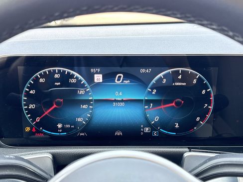 Certified 2022 Mercedes-Benz GLB 250 image 14