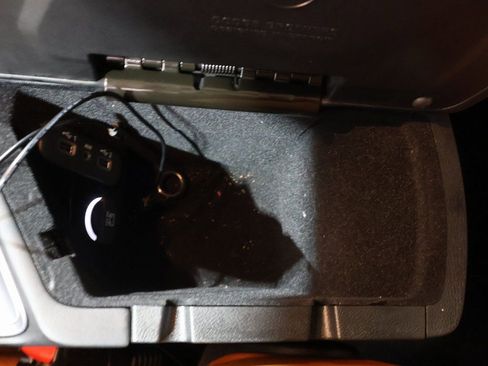 Used 2023 Dodge Challenger SRT Hellcat image 40