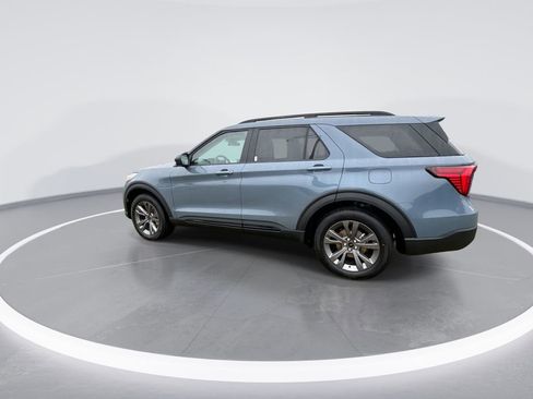 New 2026 Ford Explorer Active w/ Active Comfort Package image 6