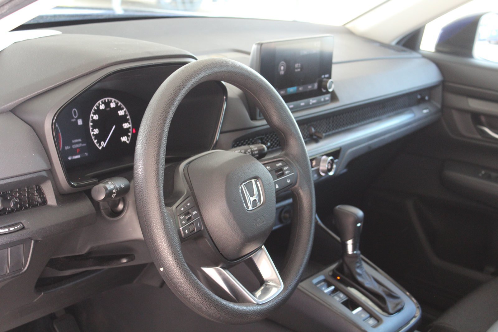 Used 2024 Honda CR-V LX image 23