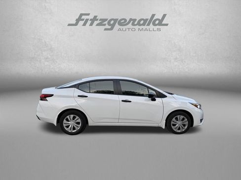 Used 2024 Nissan Versa S w/ Trunk Package FWD image 9