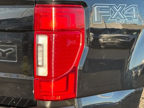 Used 2021 Ford F250 Lariat image 27