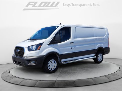 Used 2025 Ford Transit 250 Low Roof w/ Exterior Upgrade Package RWD image 4