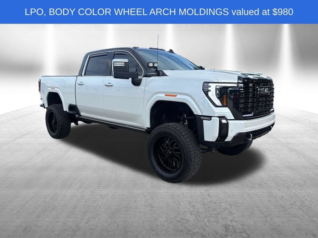 Used 2024 GMC Sierra 2500 Denali Ultimate AWD/4WD image 8