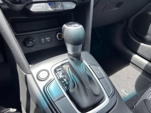 New 2026 Hyundai Kona Limited FWD image 25