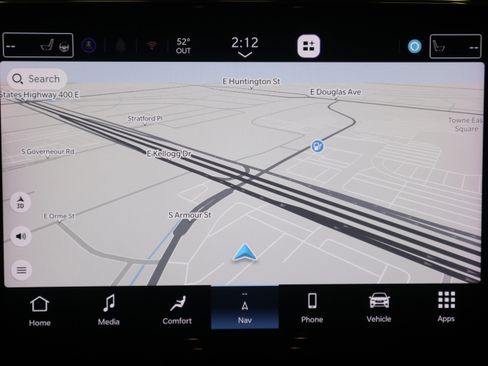 Used 2024 Chrysler Pacifica Pinnacle w/ Trailer Tow Group image 25