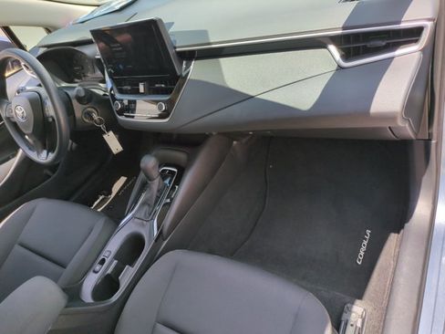 Used 2023 Toyota Corolla LE FWD image 20
