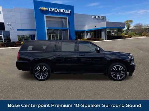 Used 2020 Chevrolet Suburban Premier image 10
