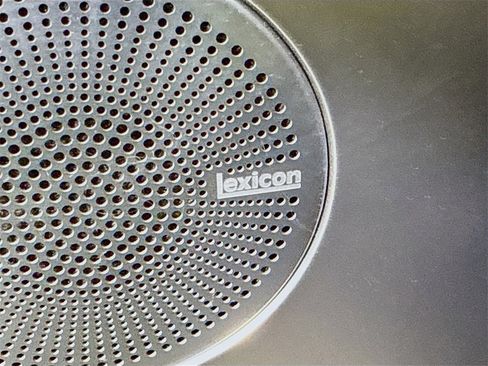 Used 2019 Genesis G70 2.0T Advanced w/ Dynamic Package image 12