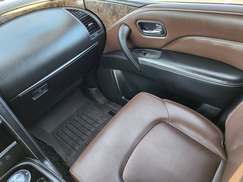 Used 2023 INFINITI QX80 Premium Select w/ Cargo Package AWD/4WD image 15