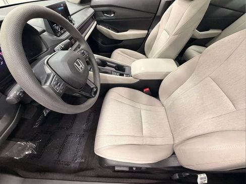 Certified 2024 Honda Accord EX image 13