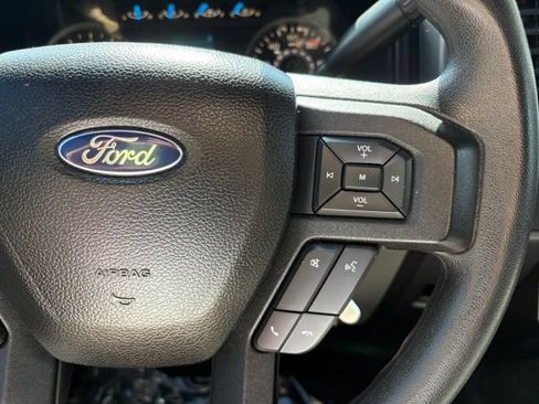 Used 2017 Ford F150 XLT RWD image 14