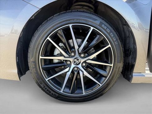 Used 2023 Toyota Camry SE image 23