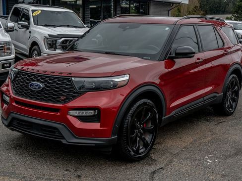 Used 2020 Ford Explorer ST w/ ST Street Pack AWD/4WD image 4