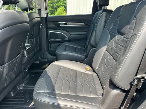 Used 2021 Kia Telluride SX w/ SX Prestige Package AWD/4WD image 21