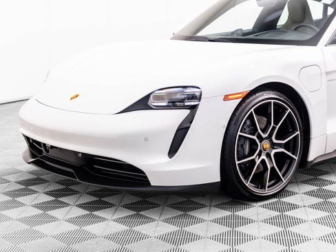 Used 2023 Porsche Taycan RWD image 41