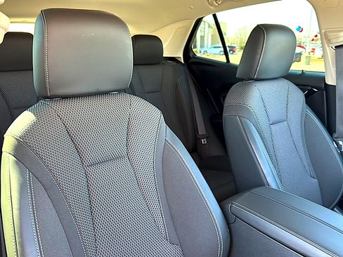 Used 2023 Buick Envision Preferred image 24