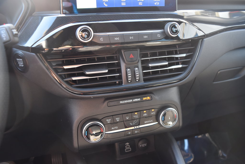 Used 2025 Ford Escape ST-Line AWD/4WD image 16