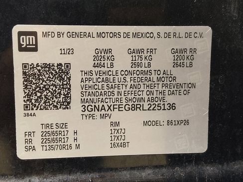 Used 2024 Chevrolet Equinox LS FWD image 33