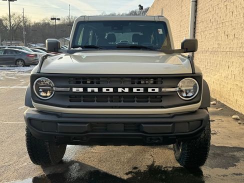 New 2025 Ford Bronco 2-Door w/ Sasquatch Package image 3