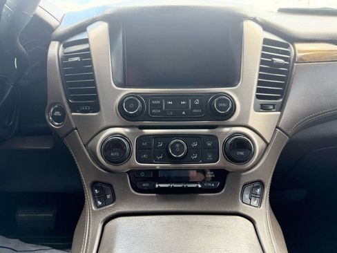 Used 2016 GMC Yukon XL Denali w/ Open Road Package AWD/4WD image 11