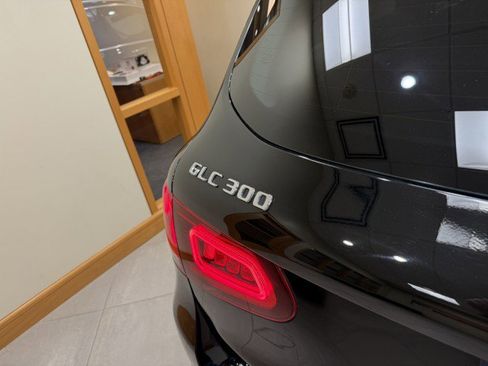 Certified 2022 Mercedes-Benz GLC 300 300 w/ Premium Package Lite image 27