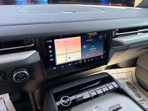 Used 2025 Lincoln Navigator Reserve w/ Jet Appearance Package AWD/4WD image 30