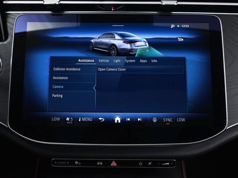 Used 2025 Mercedes-Benz E 350 Sedan image 37