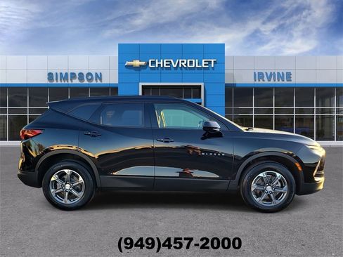 Used 2025 Chevrolet Blazer LT w/ Convenience Package image 9