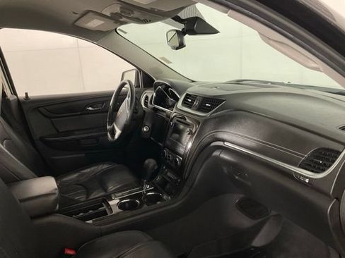Used 2015 Chevrolet Traverse LTZ AWD/4WD image 29