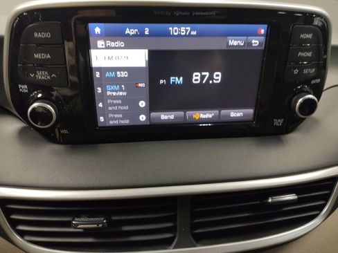 Used 2020 Hyundai Tucson Limited w/ Cargo Package image 25