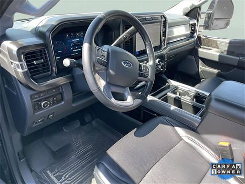 Used 2024 Ford F350 Lariat image 12