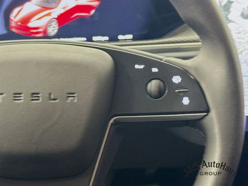 Used 2022 Tesla Model S Plaid image 14