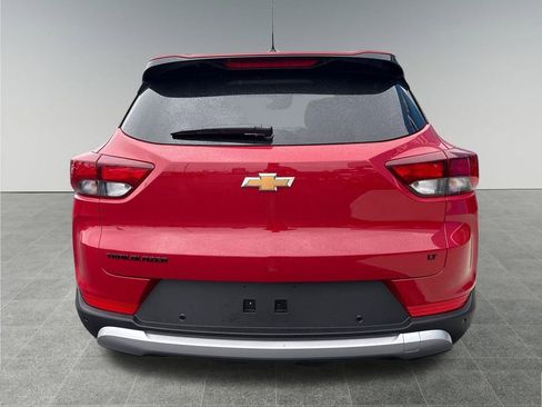 New 2026 Chevrolet TrailBlazer LT w/ Convenience Package FWD image 5