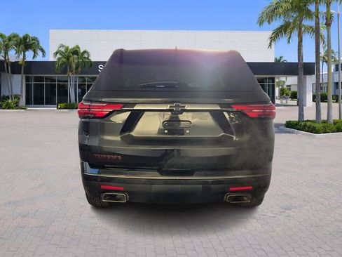 Used 2023 Chevrolet Traverse Premier w/ Redline Edition image 6