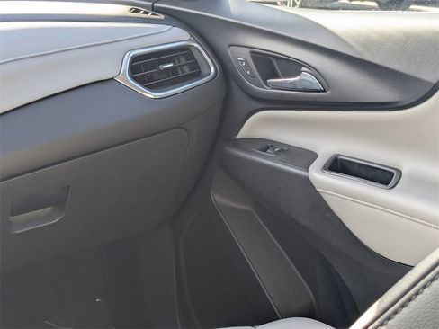 Certified 2021 Chevrolet Equinox Premier image 14