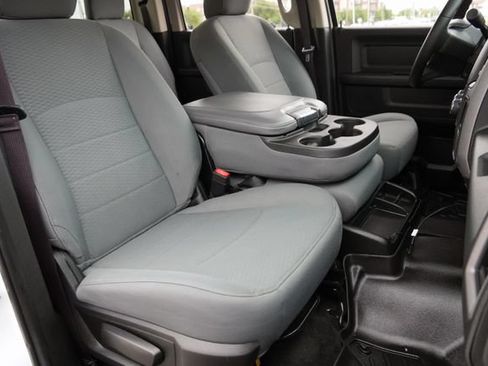 Used 2018 RAM 2500 Tradesman w/ Chrome Appearance Group AWD/4WD image 42